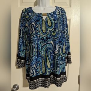 Zac and Rachel XL blue paisley blouse